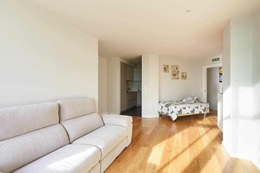 Apartamento Singular Deluxe Pamplona Ngoại thất bức ảnh
